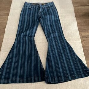 [W29/7S]Cruel Denim Hannah Super Flare Jean